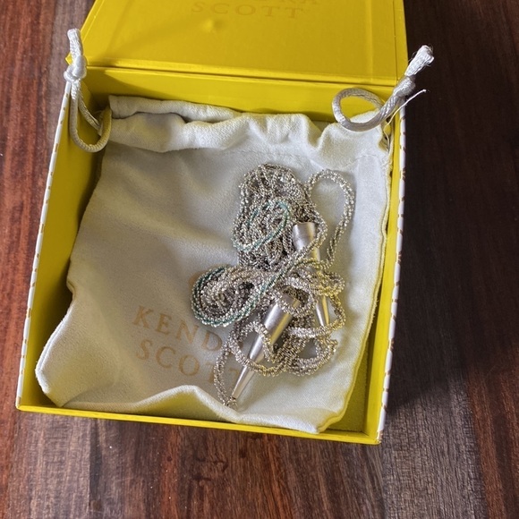 Kendra Scott Lariat Necklace - Picture 4 of 5